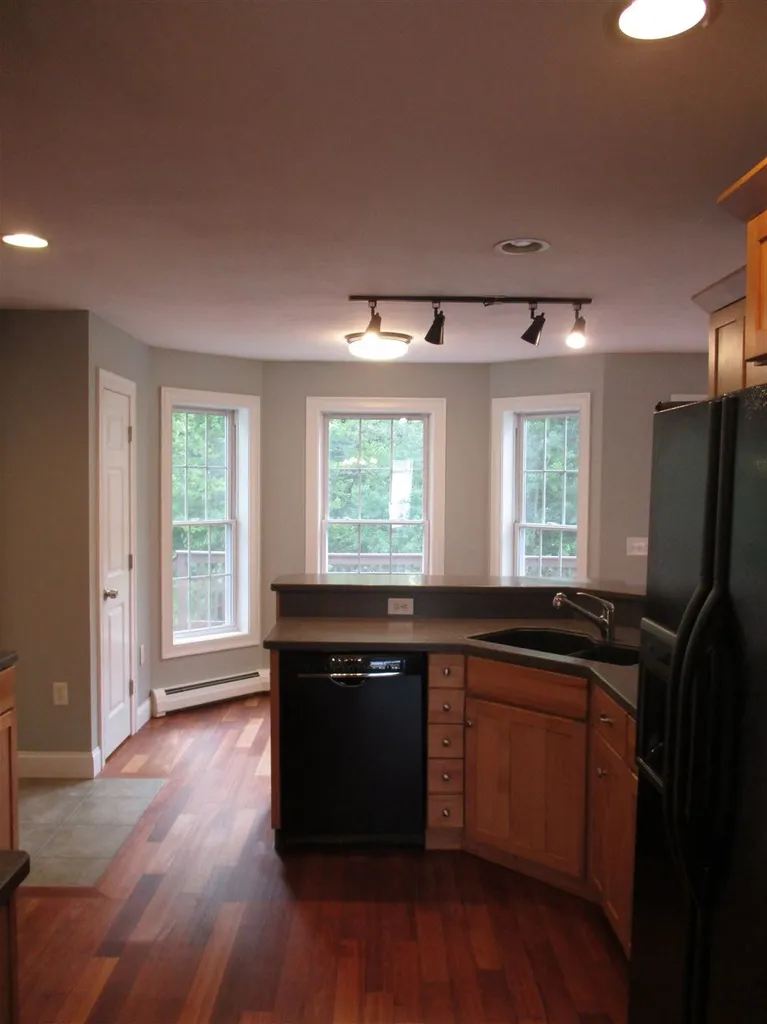 16 Maize Drive Somersworth NH 03878