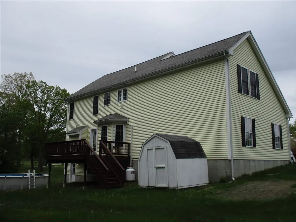 16 Maize Drive Somersworth NH 03878