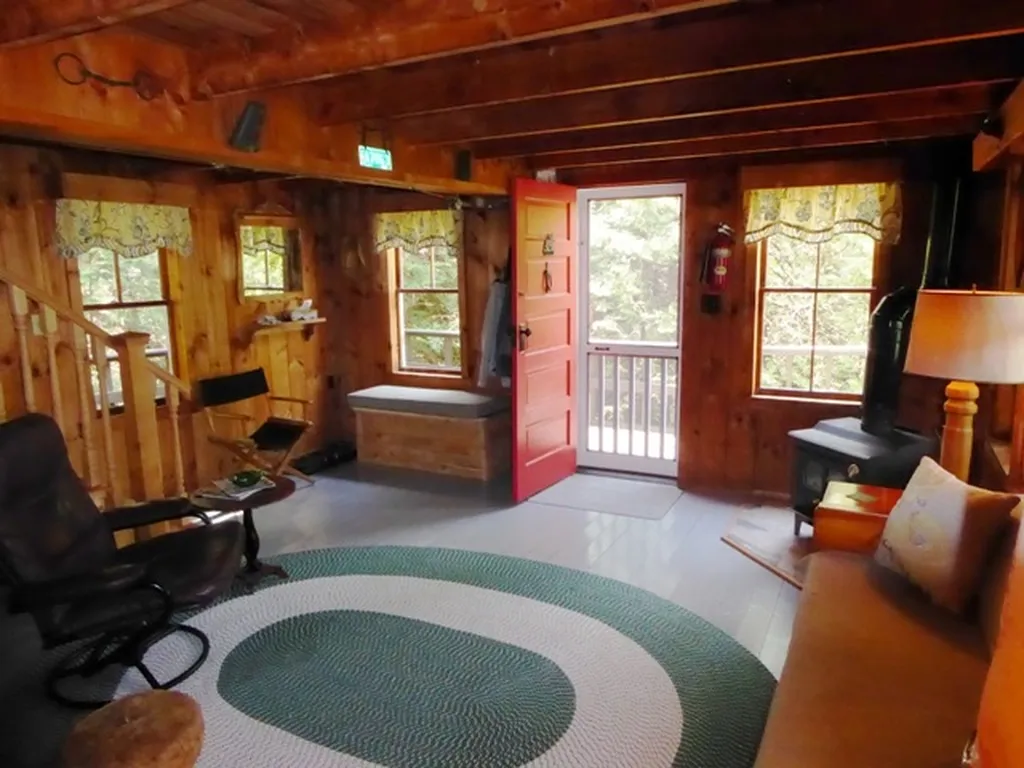952 Coates Island Road Colchester VT 05446