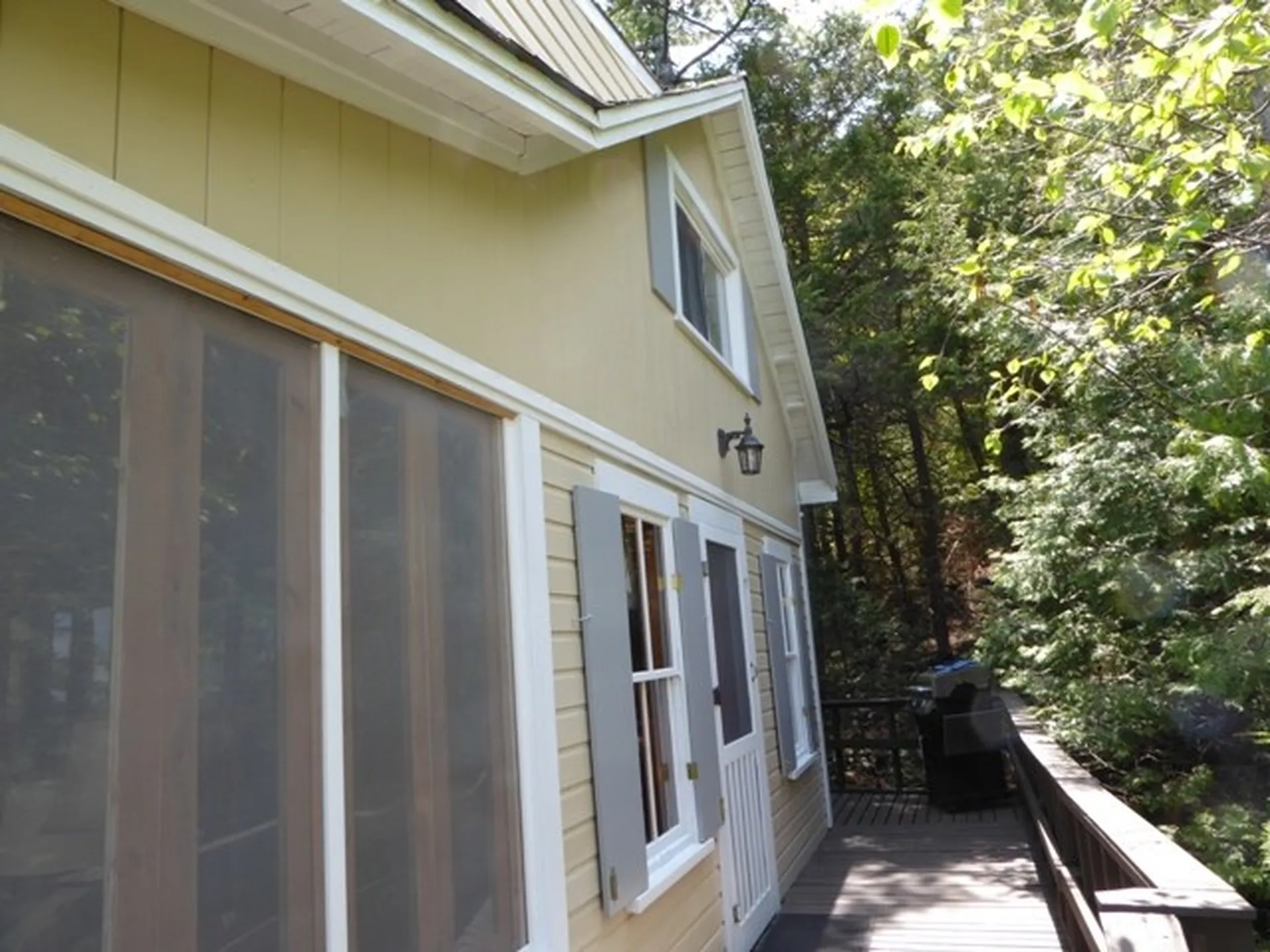 952 Coates Island Road Colchester VT 05446