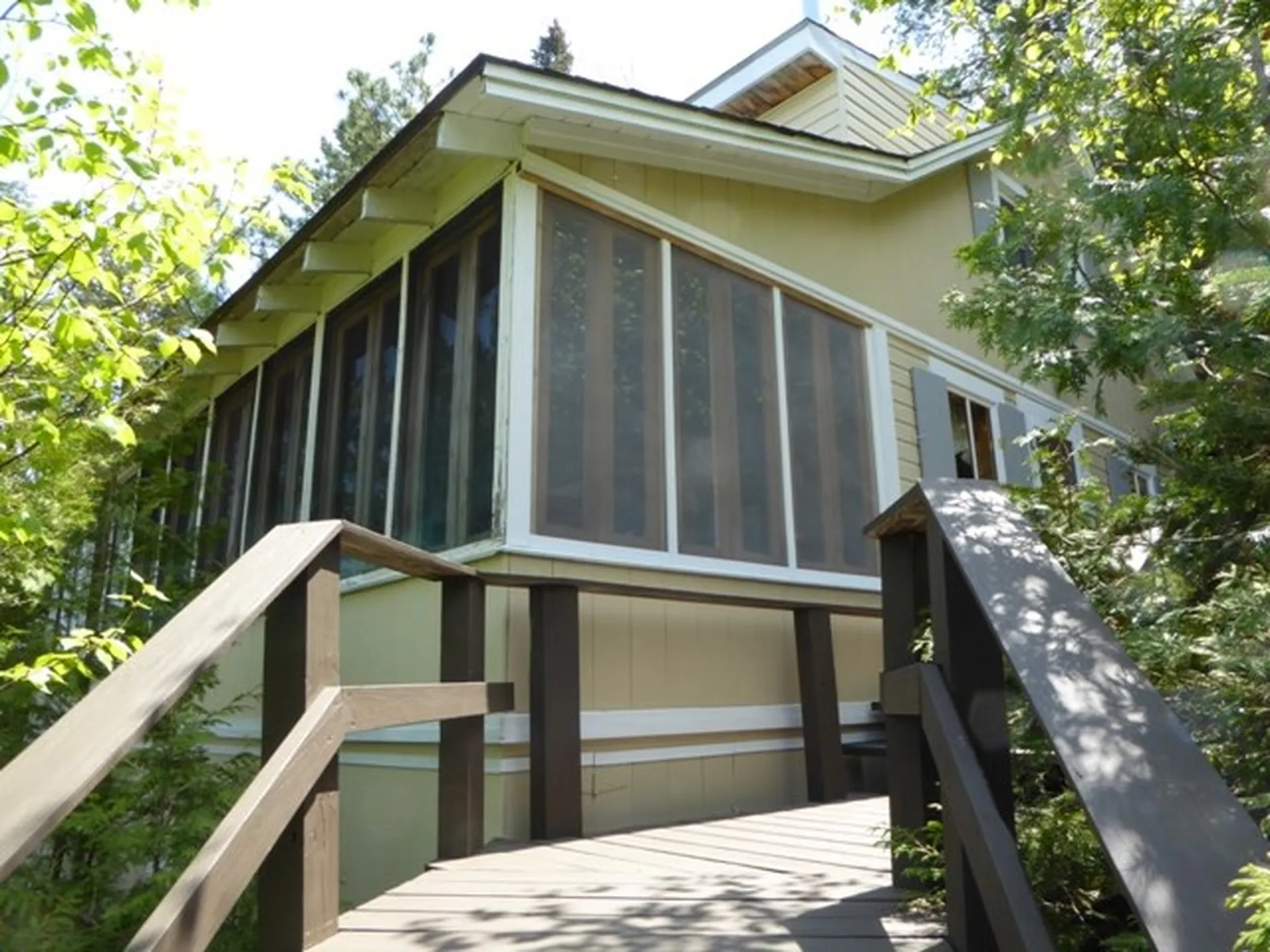 952 Coates Island Road Colchester VT 05446