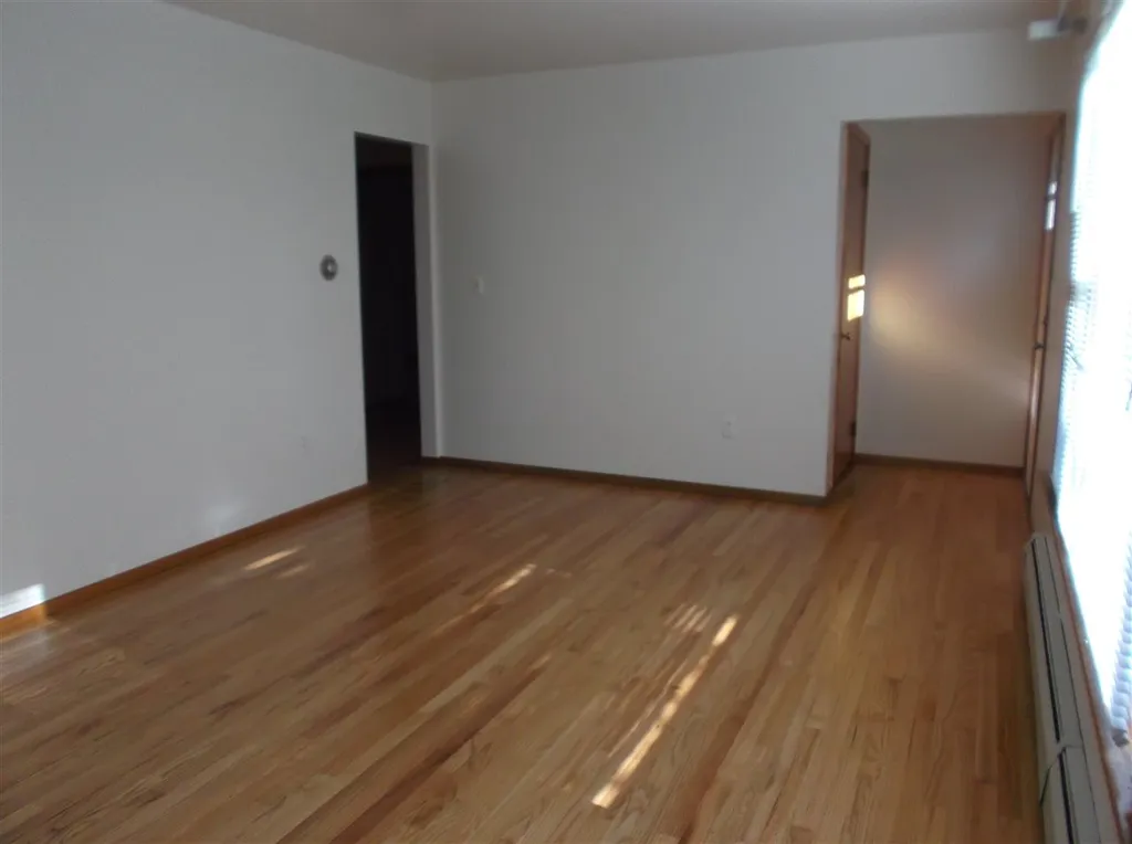 124 South Crest Drive Burlington VT 05401