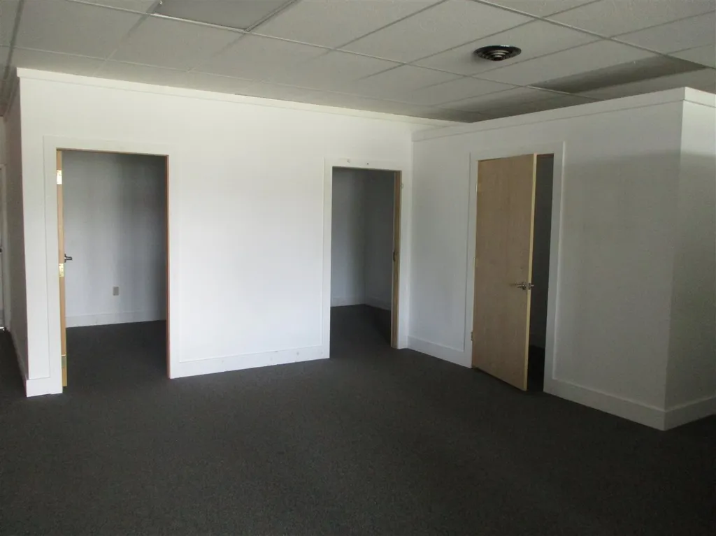 30-3 Mountain View Plaza Morristown VT 05661