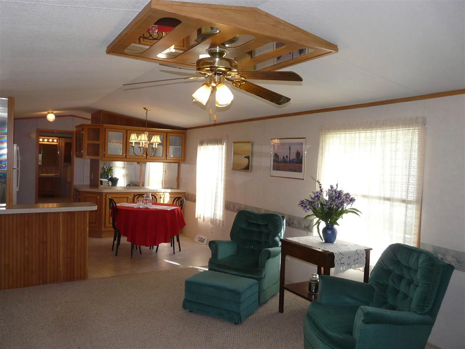 35 Hickory Avenue North Hampton NH 03862