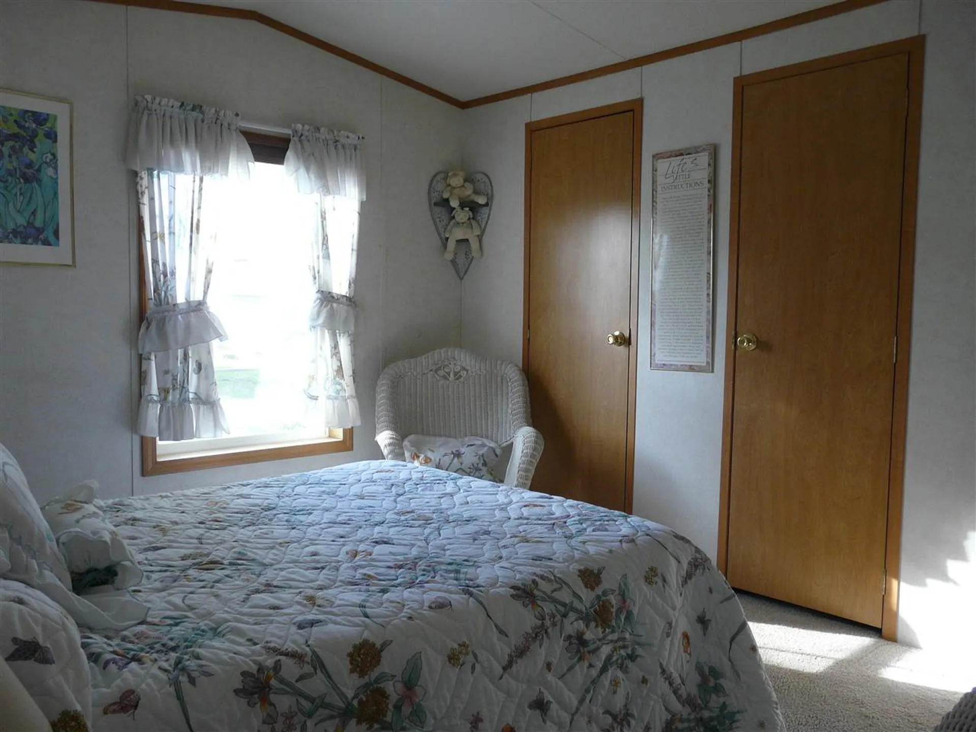 35 Hickory Avenue North Hampton NH 03862