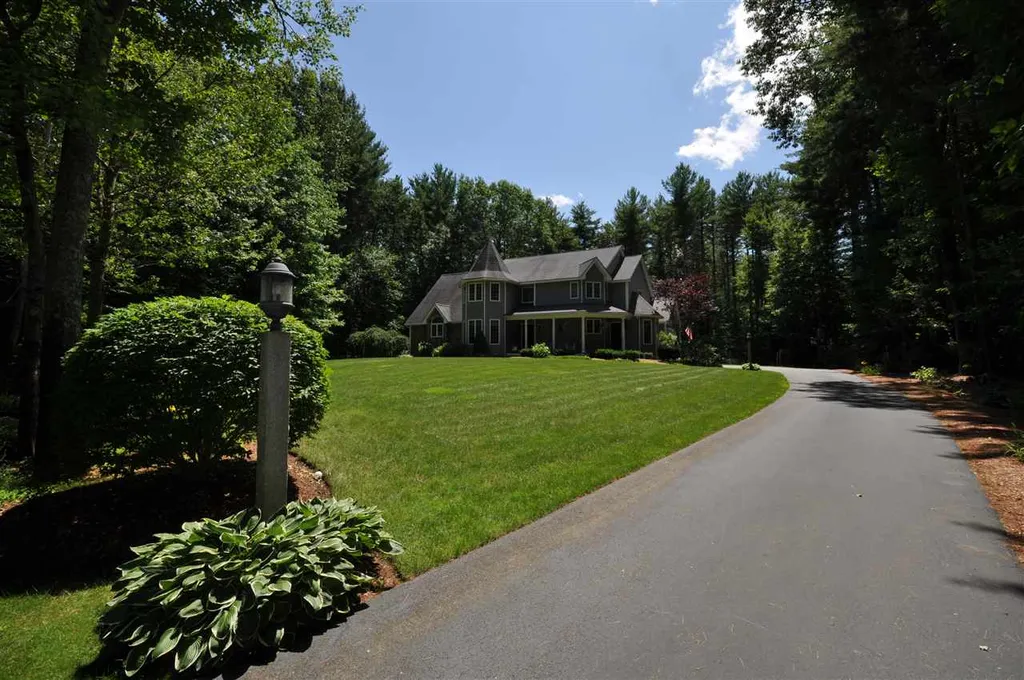 6 Tyng Hill Road Hollis NH 03049