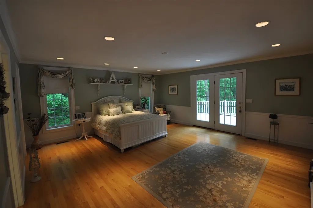 6 Tyng Hill Road Hollis NH 03049