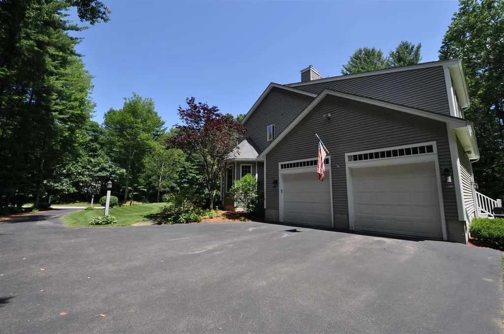 6 Tyng Hill Road Hollis NH 03049