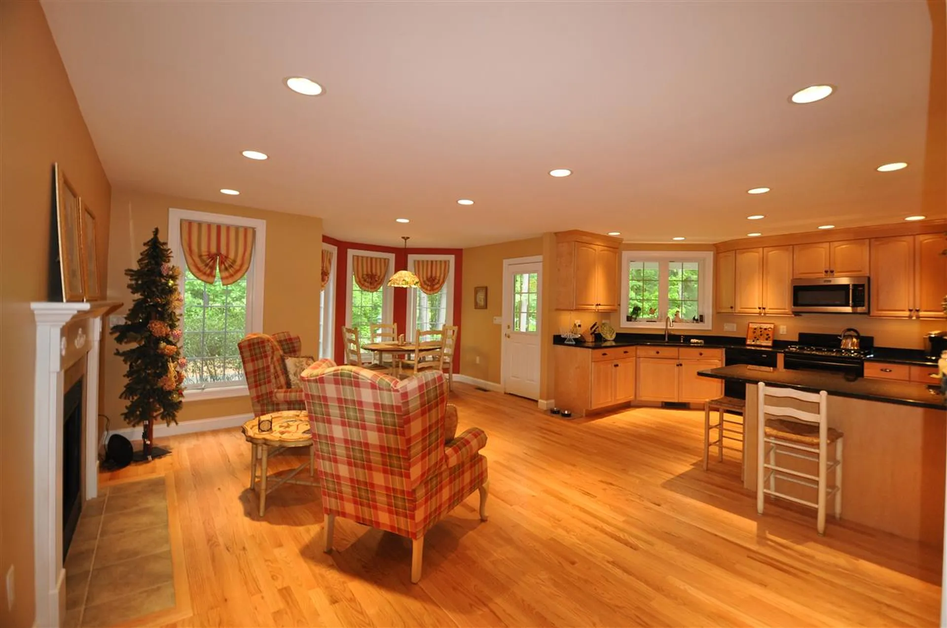 6 Tyng Hill Road Hollis NH 03049