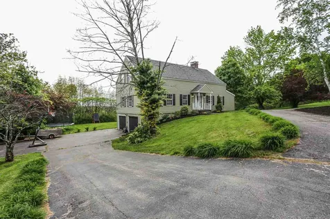 1023 Meadow Lane Dunbarton NH 03046