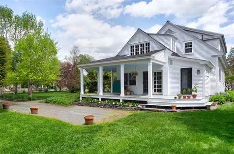 6 Mountain Avenue Woodstock VT 05091