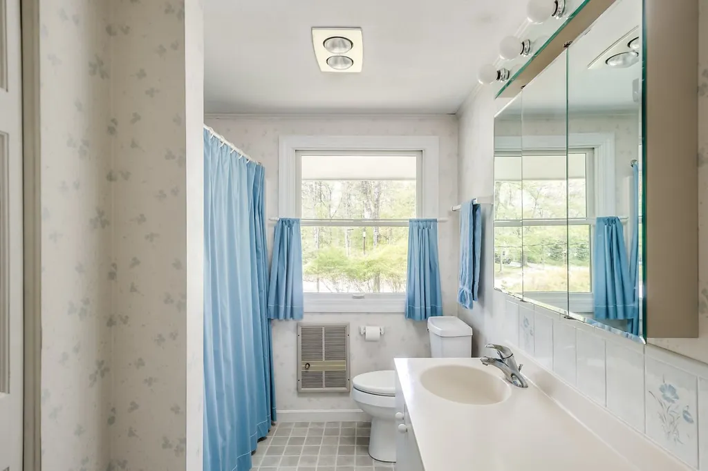 1 Ffrost Drive Durham NH 03824