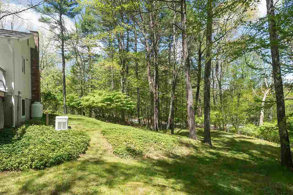 1 Ffrost Drive Durham NH 03824
