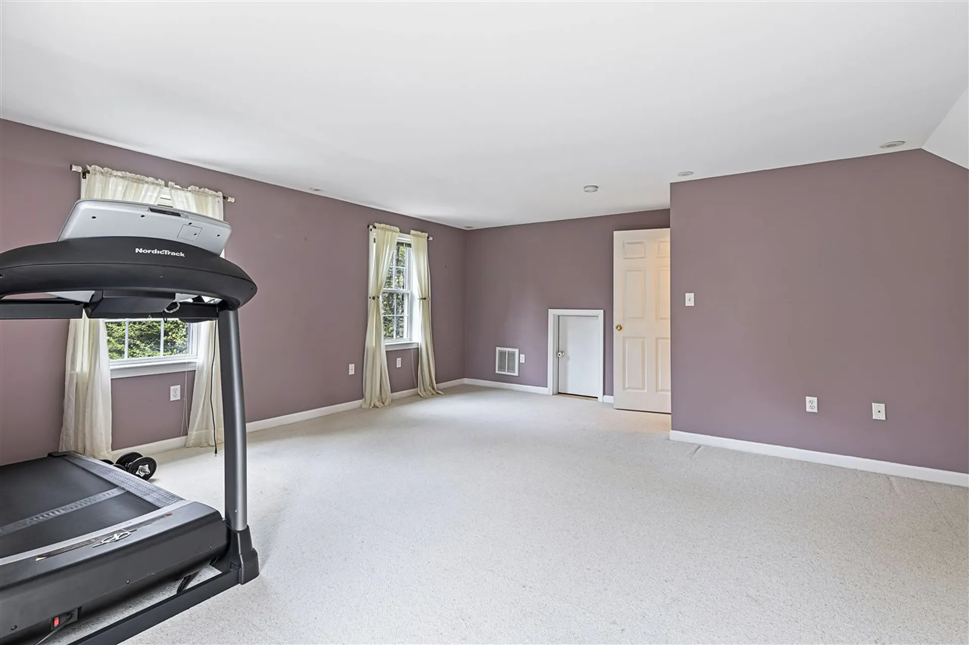 16 Madison Lane Newmarket NH 03857