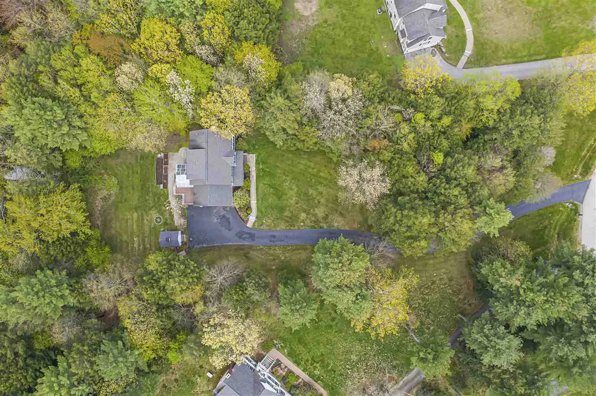 16 Madison Lane Newmarket NH 03857