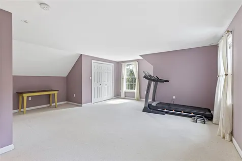 16 Madison Lane Newmarket NH 03857