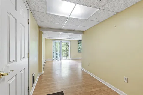 16 Madison Lane Newmarket NH 03857