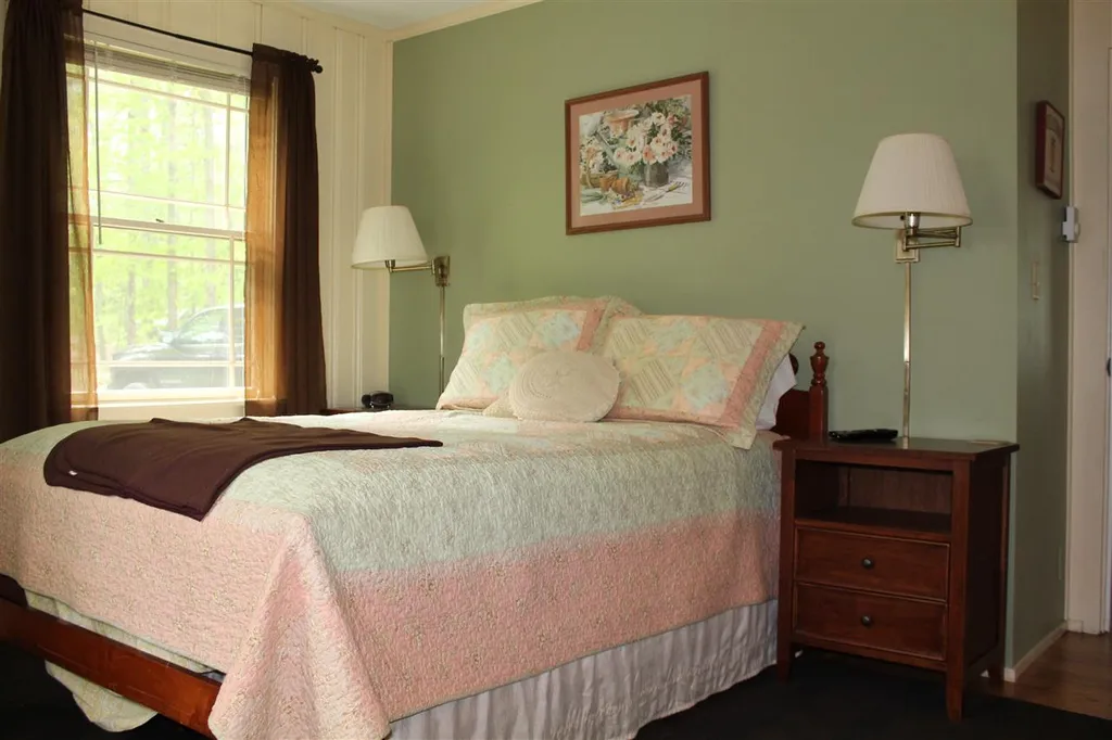 130 Holden Shore Road Wolfeboro NH 03896