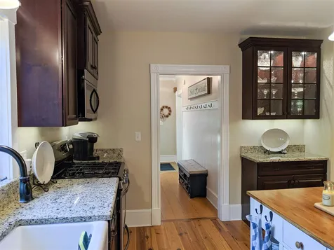 8 Prospect Street Rochester NH 03867