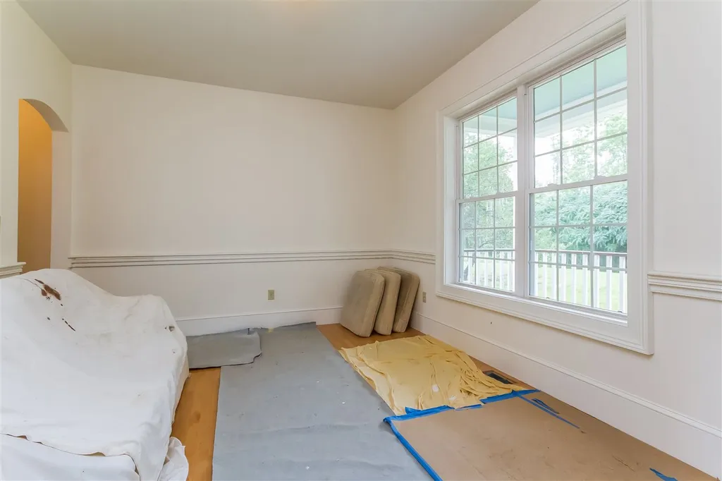 48 Briar Hill Road New Boston NH 03070