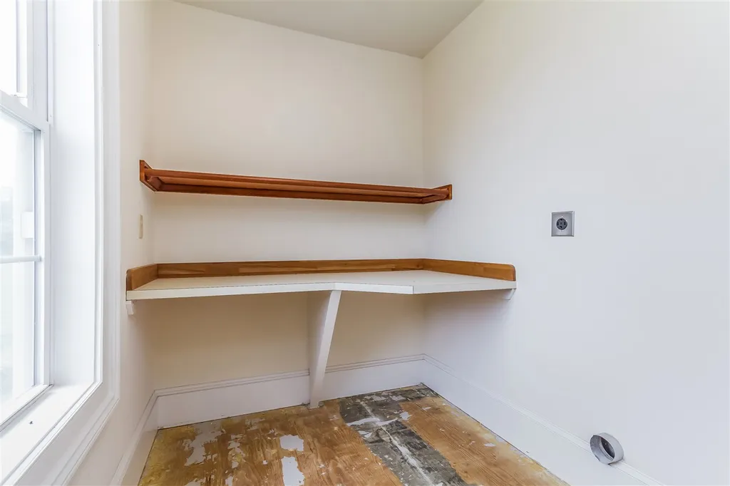 48 Briar Hill Road New Boston NH 03070
