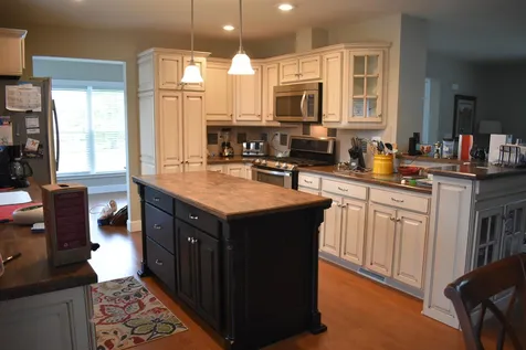 44 Aspen Way North Hampton NH 03862