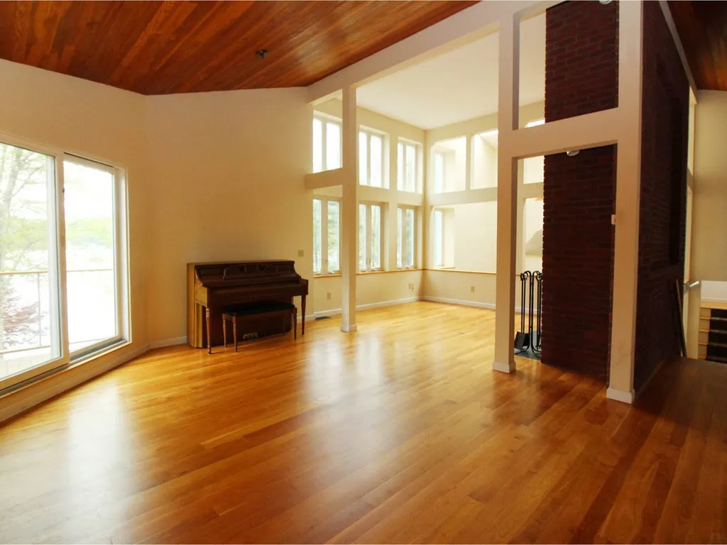 462 Pine Shore Drive Hinesburg VT 05461