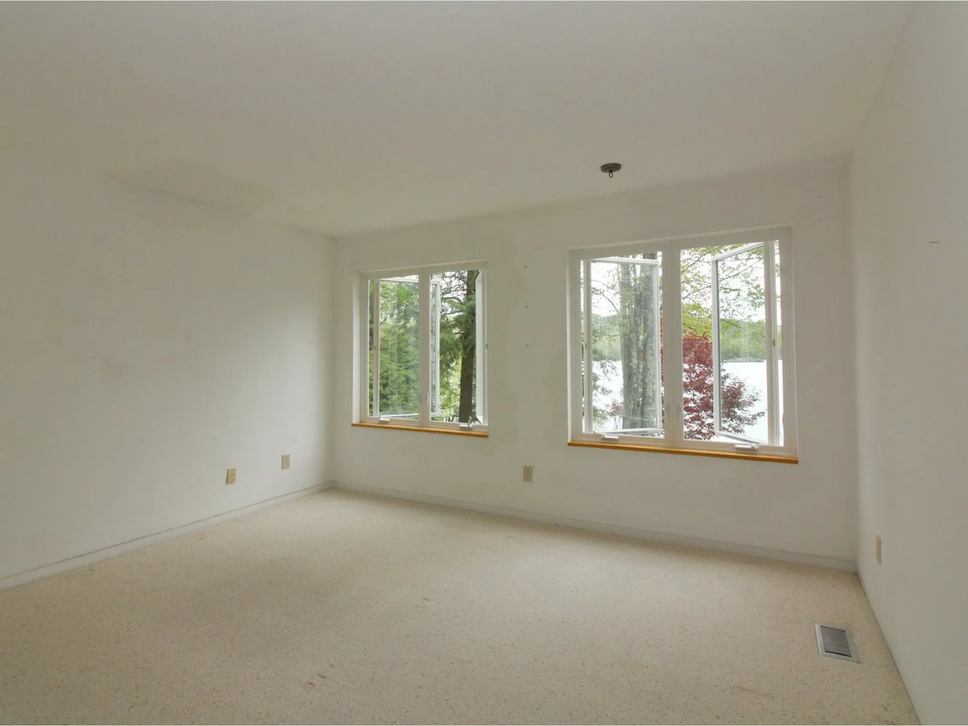 462 Pine Shore Drive Hinesburg VT 05461
