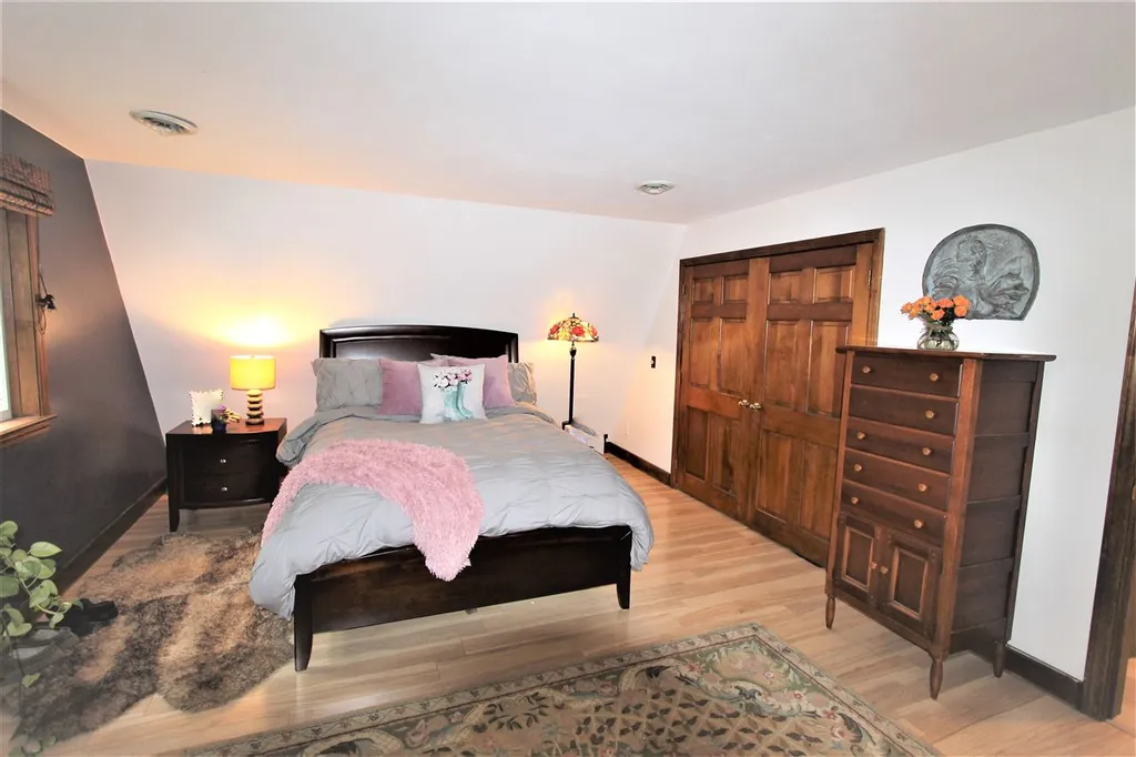 71 Ball Road Kingston NH 03848