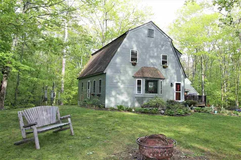 71 Ball Road Kingston NH 03848