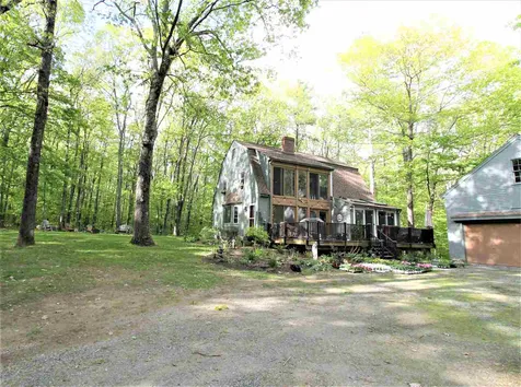 71 Ball Road Kingston NH 03848
