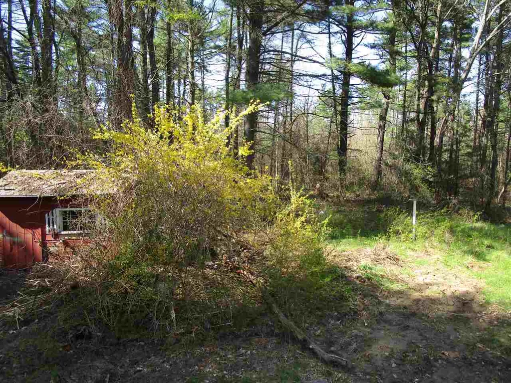 32 Cross Road Amherst NH 03031