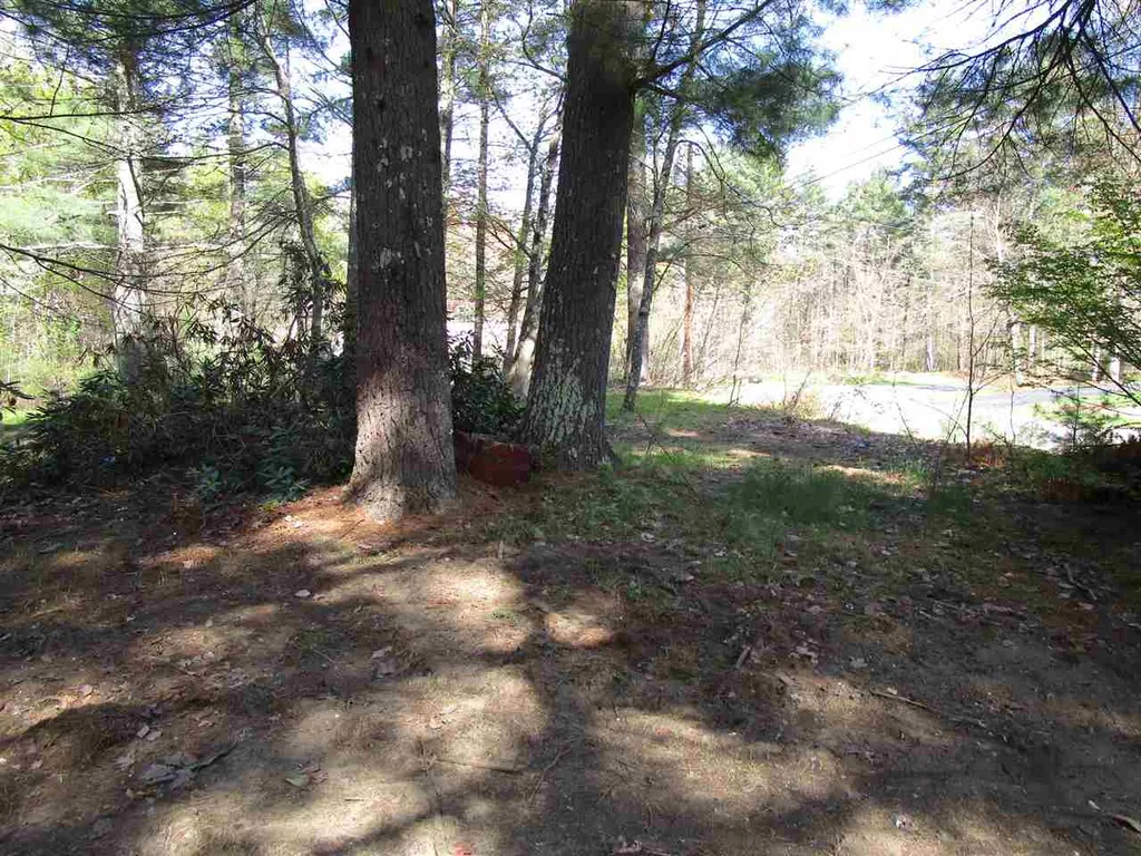 32 Cross Road Amherst NH 03031