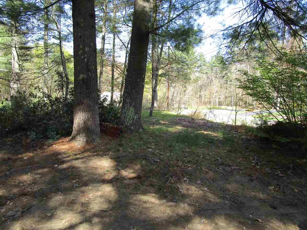 32 Cross Road Amherst NH 03031