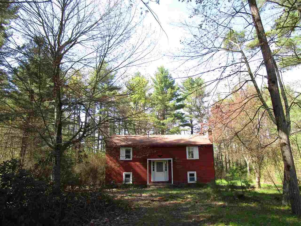 32 Cross Road Amherst NH 03031