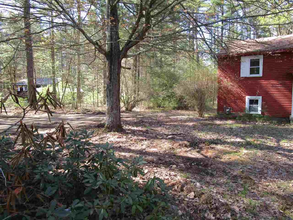 32 Cross Road Amherst NH 03031