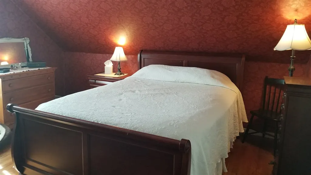 48 Pleasant Street Essex VT 05452