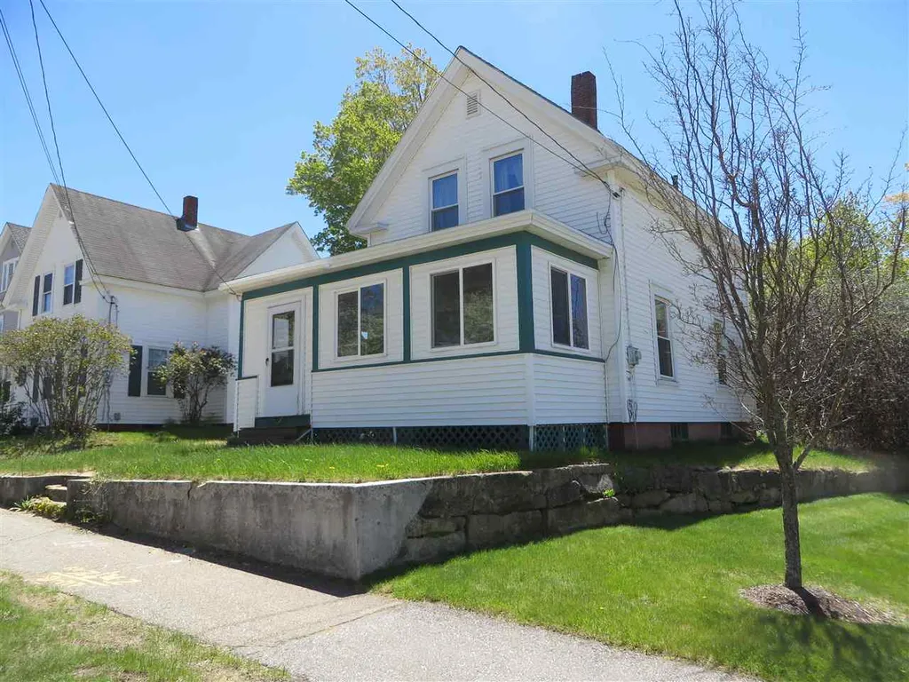 11 Kentfield Court Laconia NH 03246