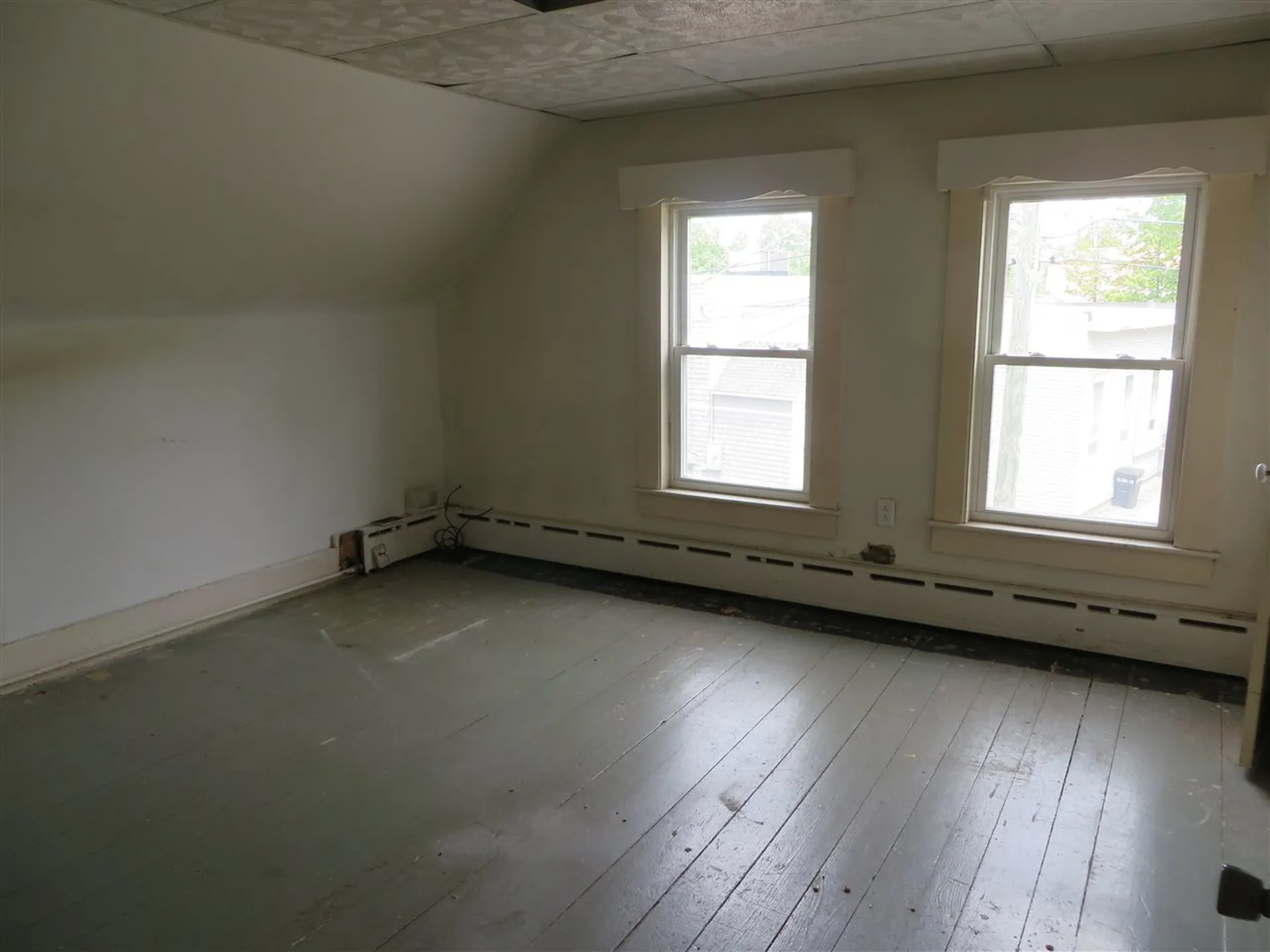 11 Kentfield Court Laconia NH 03246
