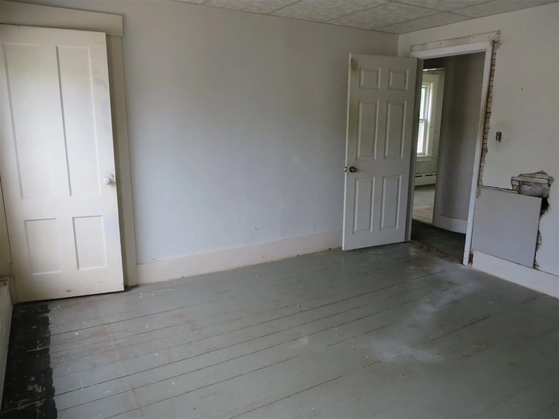 11 Kentfield Court Laconia NH 03246