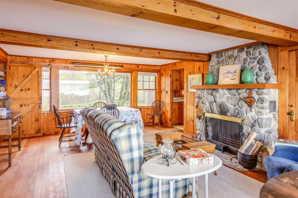 12 Forest Road Tuftonboro NH 03853