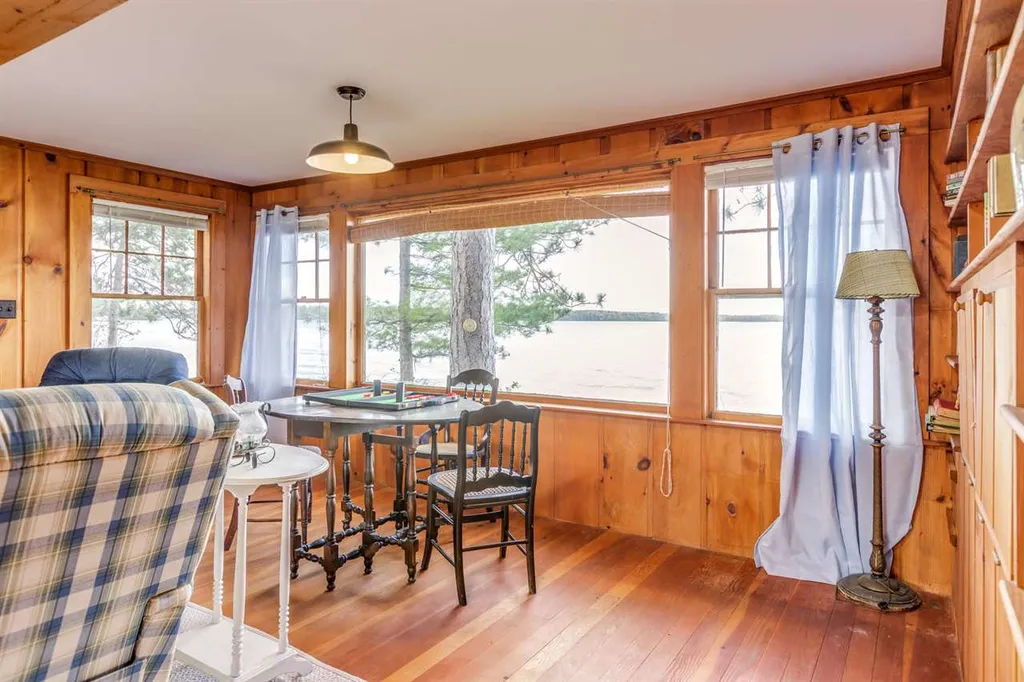 12 Forest Road Tuftonboro NH 03853