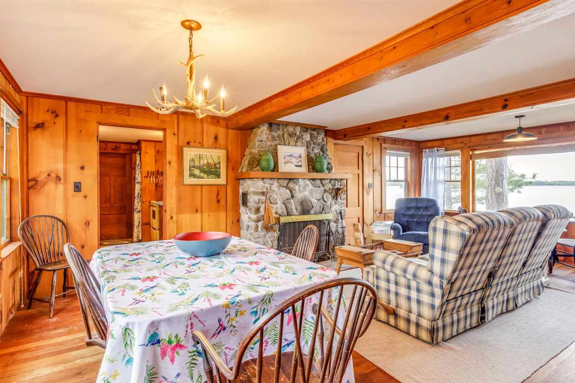 12 Forest Road Tuftonboro NH 03853