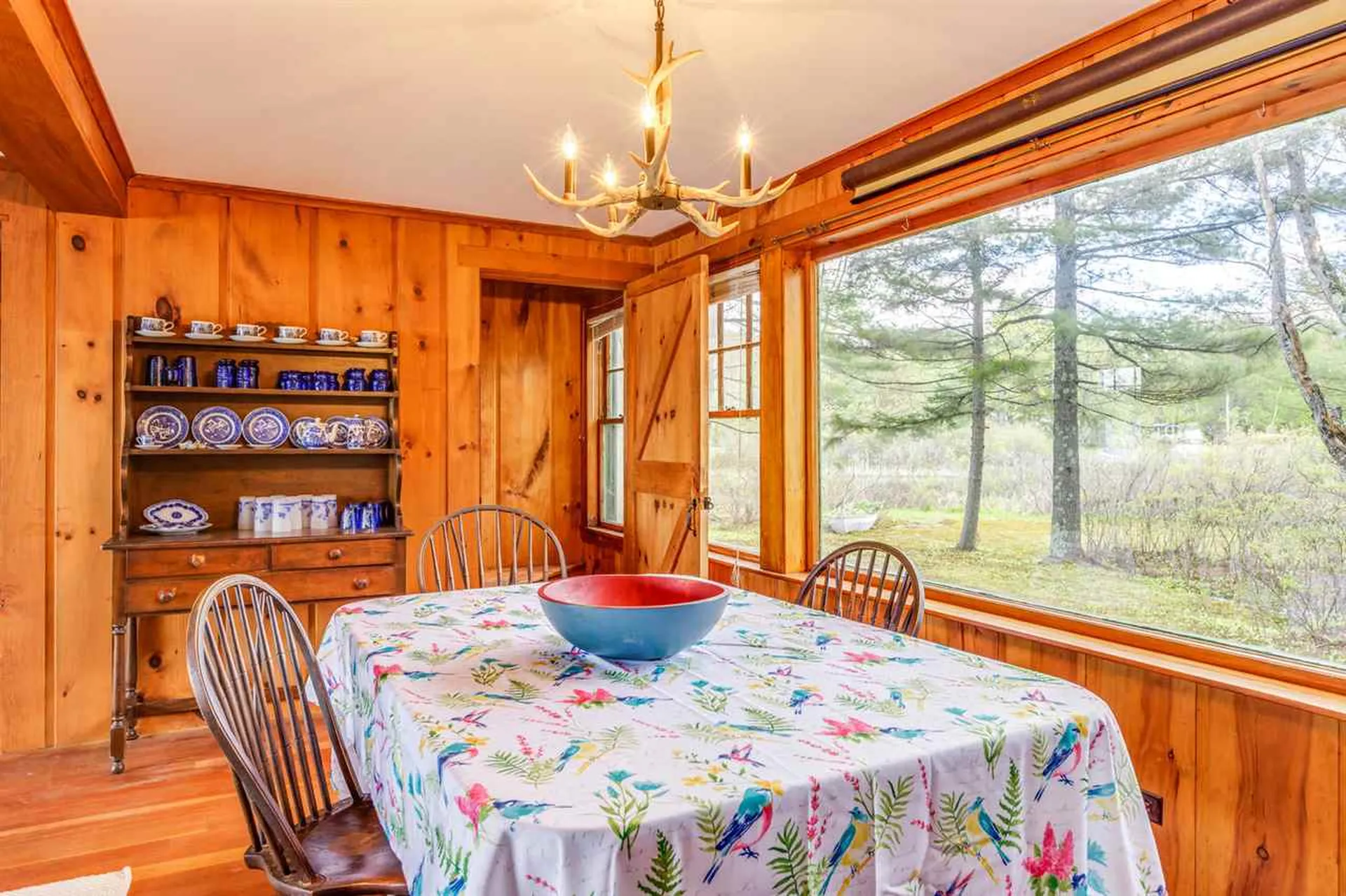 12 Forest Road Tuftonboro NH 03853