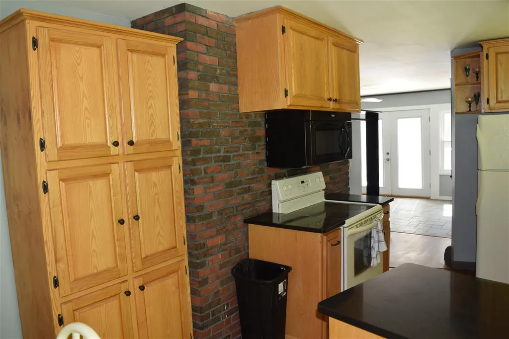 76 Spring Hill Road Campton NH 03223