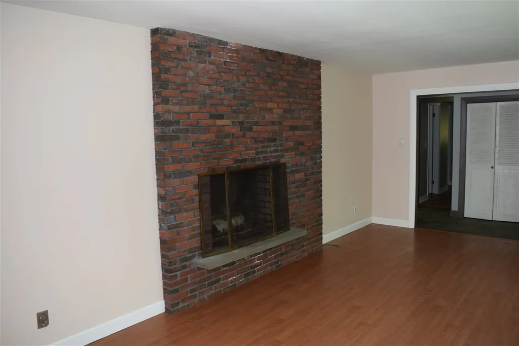 76 Spring Hill Road Campton NH 03223