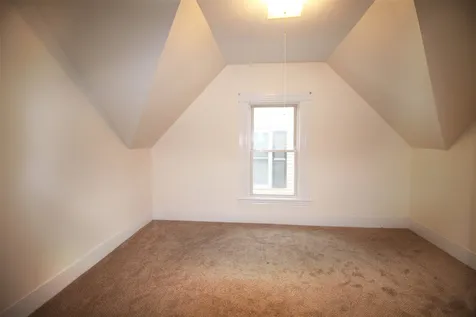 135 Sagamore Street Manchester NH 03104