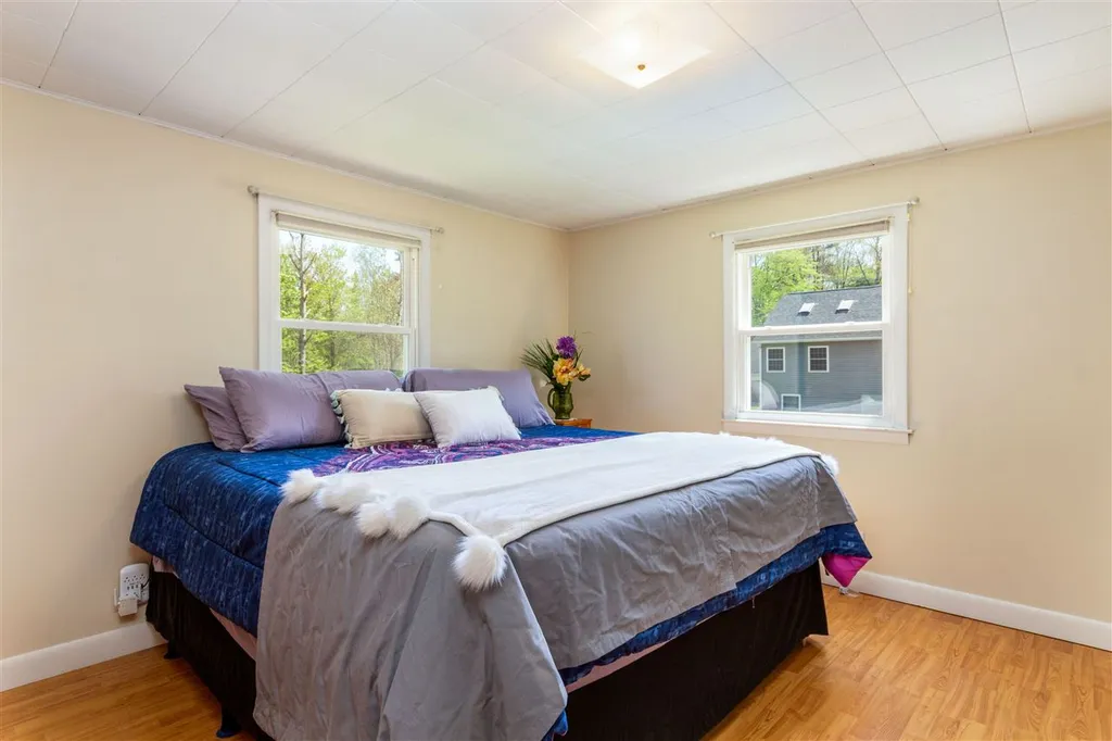 106 Jericho Road Essex VT 05452