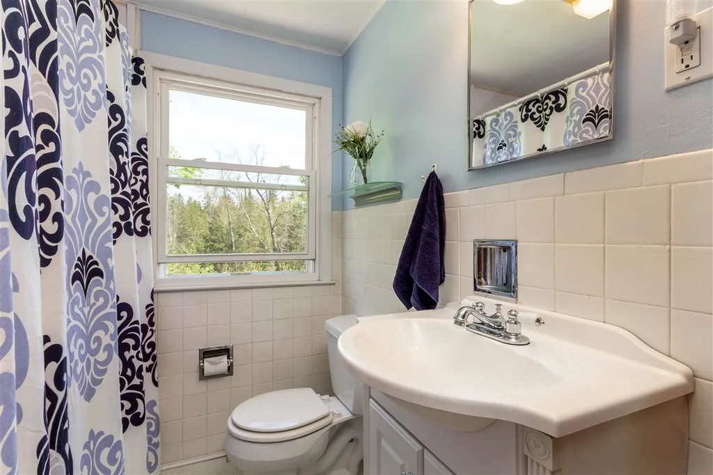 106 Jericho Road Essex VT 05452