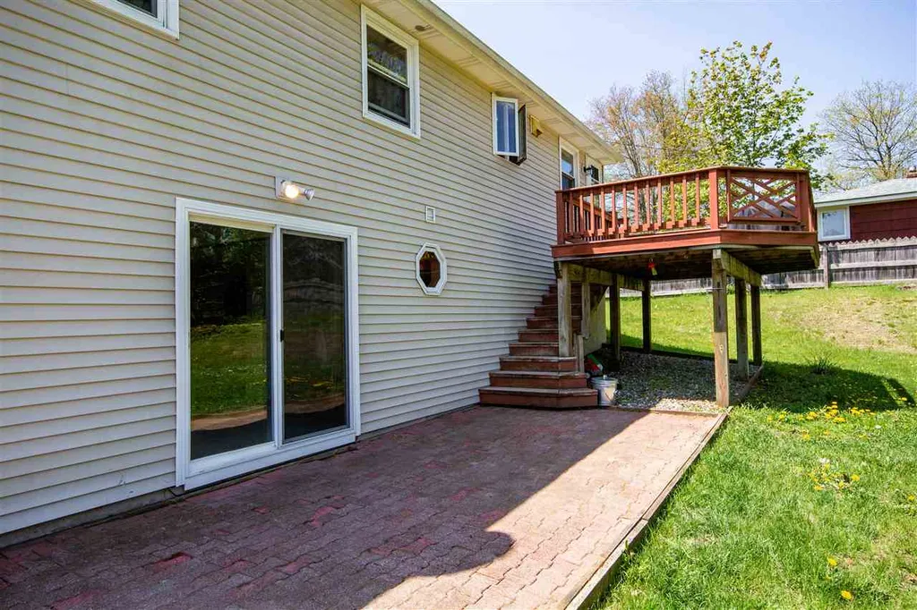 106 Jericho Road Essex VT 05452
